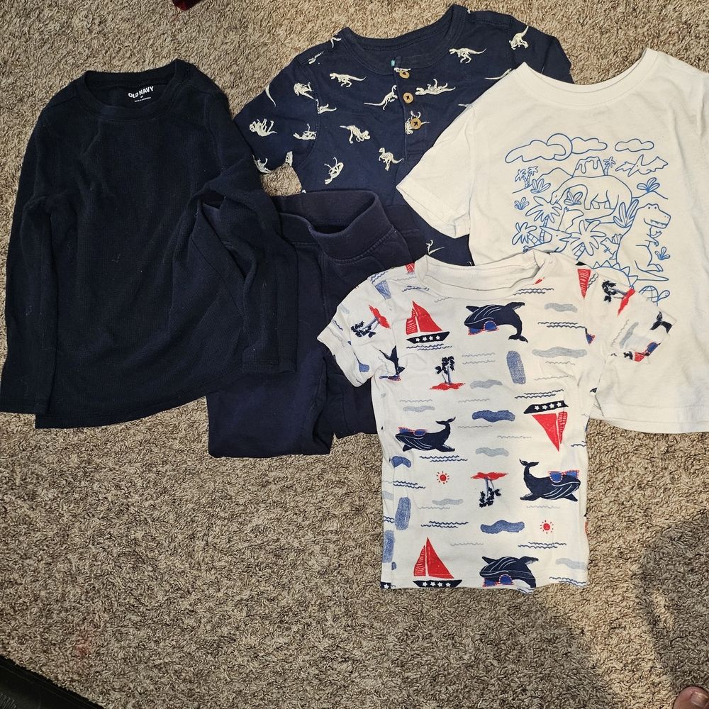 5 Piece Set Boy Kids' Navy and White Graphic T-Shirts Set Size 4t